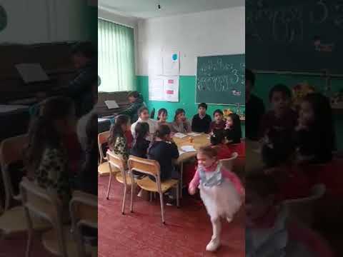 თეთრიწყლების საჯარო სკოლის მოსწავლეთა დედის დღისადმი მიძღვნილი ღონისძიება